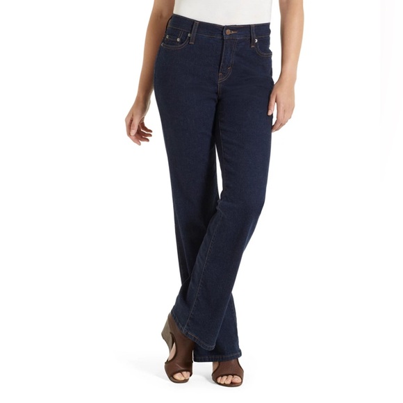 Levi's Perfectly Slimming Straight Leg Jeans NWT - Picture 1 of 12